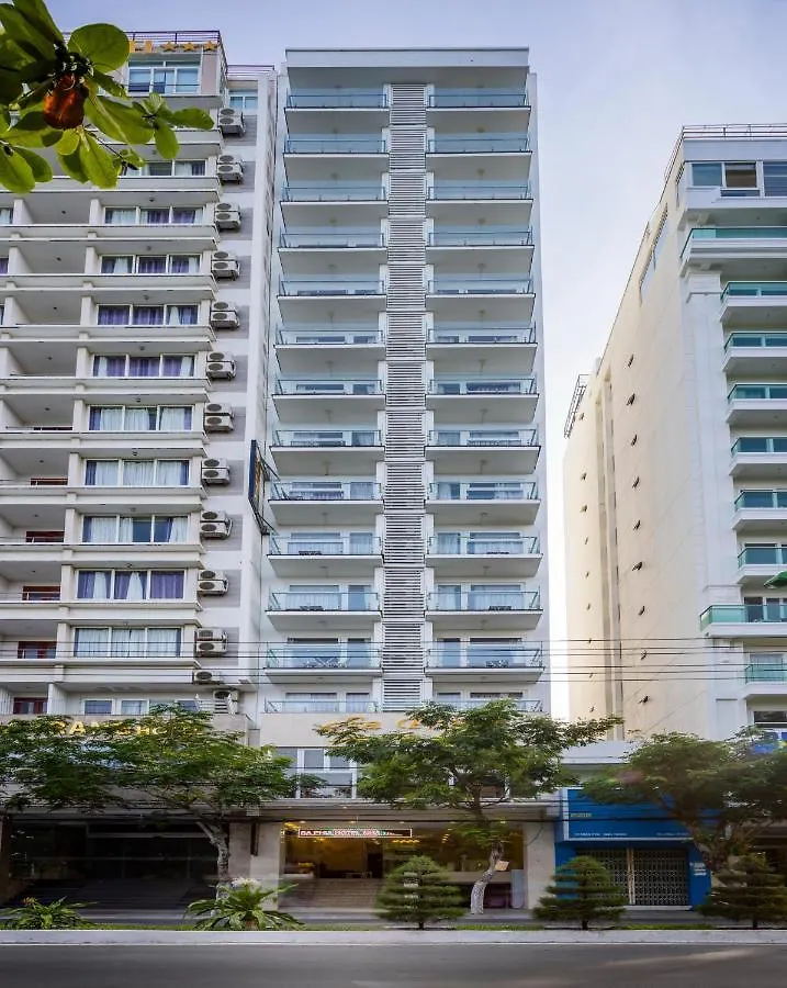 Saphia Hotel Нячанг 3*,